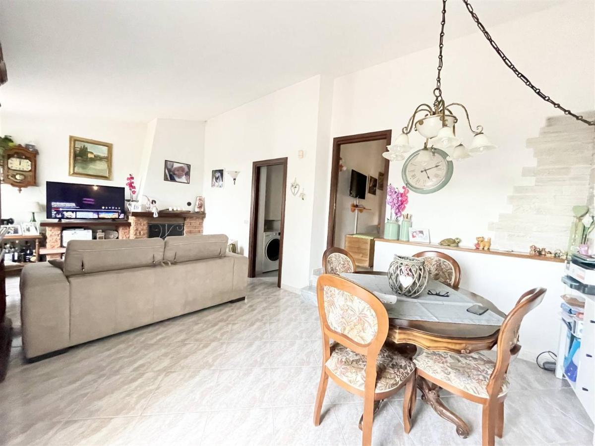 Appartamento Bellavista Castelnuovo Magra Kültér fotó